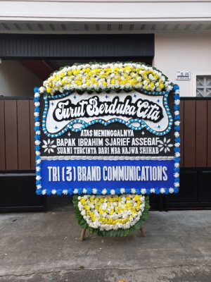 Papan Bunga Duka di Kemaraya